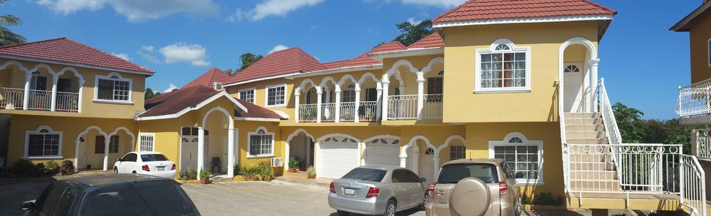 Wizzy Apartment Ocho Ríos Exterior foto