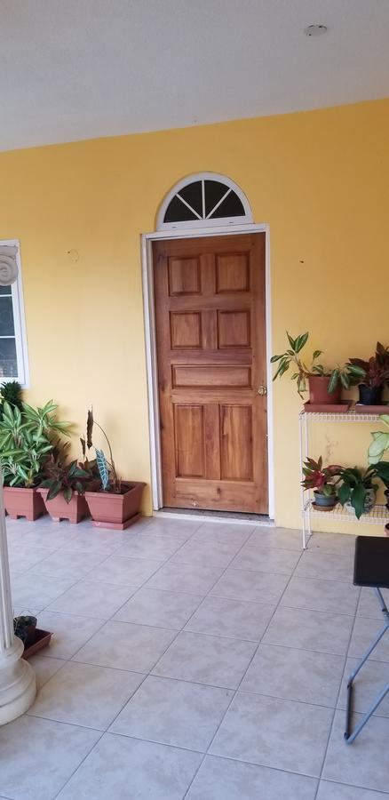 Wizzy Apartment Ocho Ríos Exterior foto