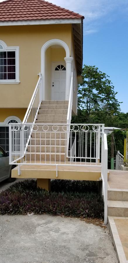 Wizzy Apartment Ocho Ríos Exterior foto